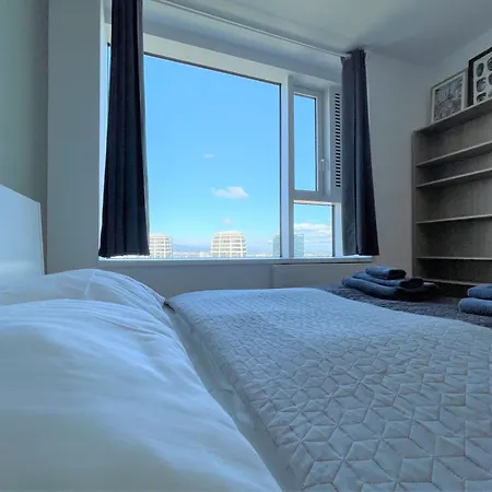 Sag 28 Floor Panrama City Free Parking Free Wifi Bratislava Exterior photo